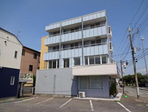 オリエントビルの画像