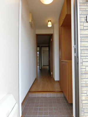 【玄関】 | モクレレ