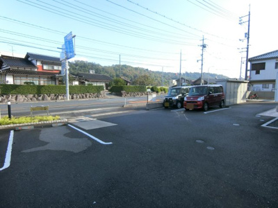 【駐車場】 | トライブＡ