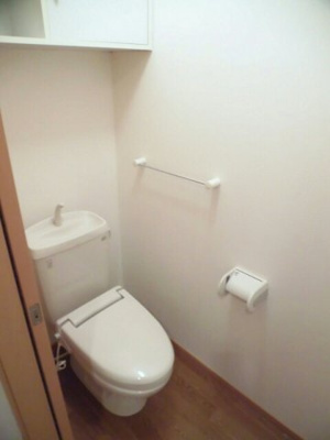 【トイレ】 | ヴィオラ多米 | 落ち着いた色調のトイレです