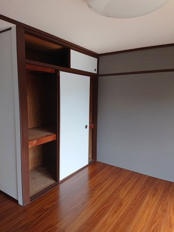 セロエスコンディーテの収納