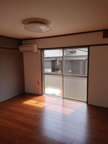 セロエスコンディーテの居間・リビング