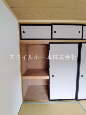 【収納】 | ヴェルデ・ジャルディーノA | 別部屋写真です。