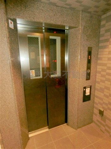ルーブル大鳥居弐番館のその他共用部分|エレベーター