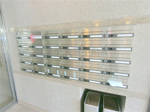 ルーブル大鳥居弐番館のその他共用部分|メールBOX　集合ポスト
