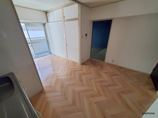 紙谷第３マンション　仲介手数料無料の洋室