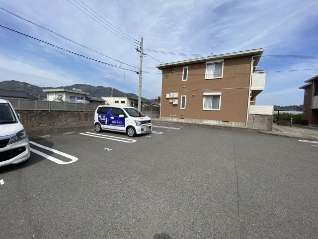【駐車場】 | シャーメゾン下津野