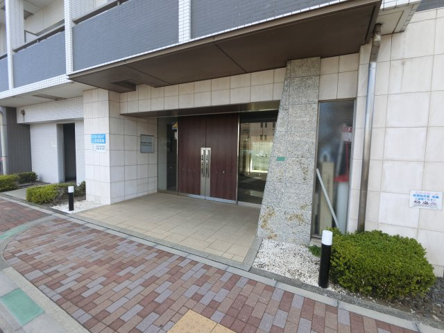 Humanハイム船橋のエントランス