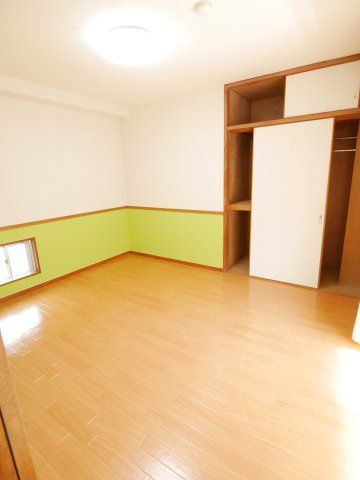 ステラ・マリスの居間・リビング|こちらのリビングで趣味の時間をお楽しみください