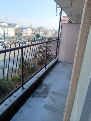 【バルコニー】 | 磐手ハイツ