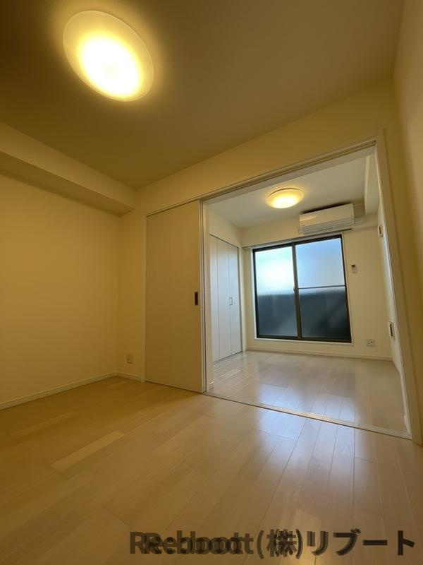 AJ西船橋の洋室