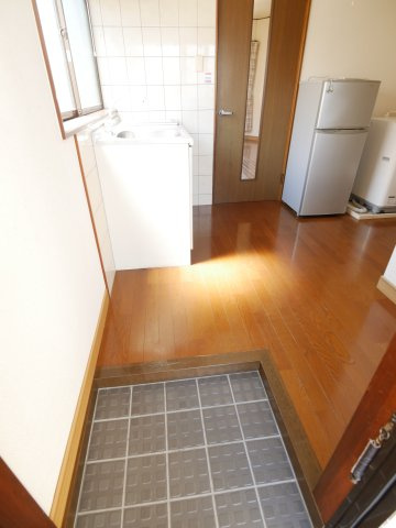 ハイツ山村の玄関|落ち着いた玄関です