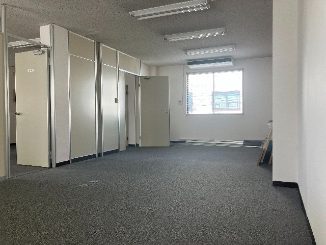 【内装】 | 貸事務所（２階）