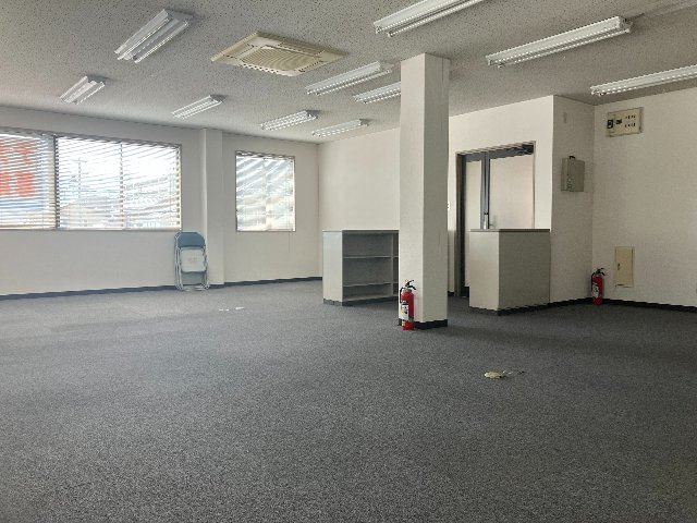 【内装】 | 貸事務所（２階）