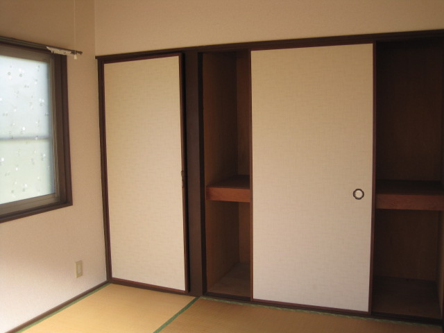 木町荘の和室|明るい和室です