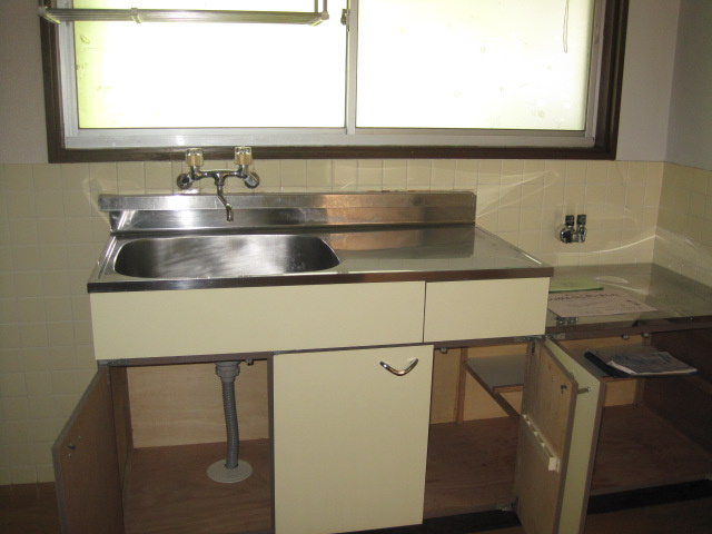 木町荘のキッチン|使いやすいキッチンです