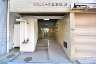 【エントランス】 | エントランス