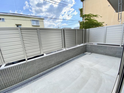 【バルコニー】 | マーコット荘