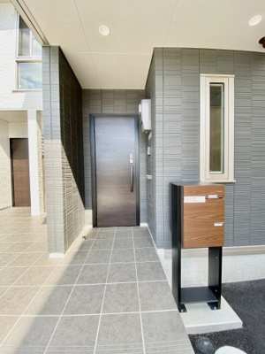 【玄関】 | マーコット荘