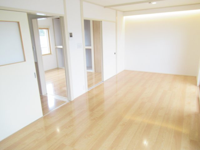 山本ビルの内装|サンプル