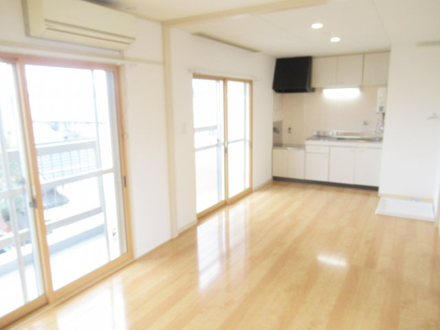 山本ビルのキッチン|サンプル