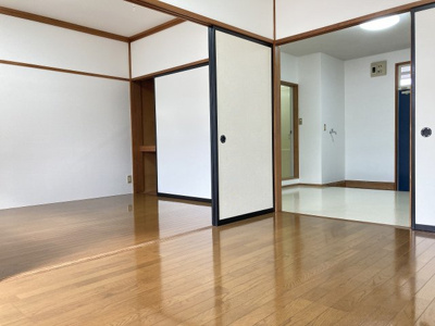 【居間・リビング】 | ユートピアチェリー