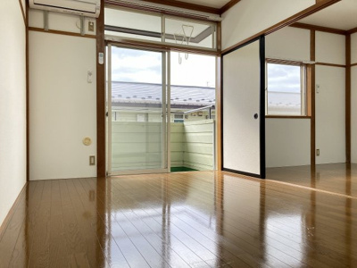 【居間・リビング】 | ユートピアチェリー