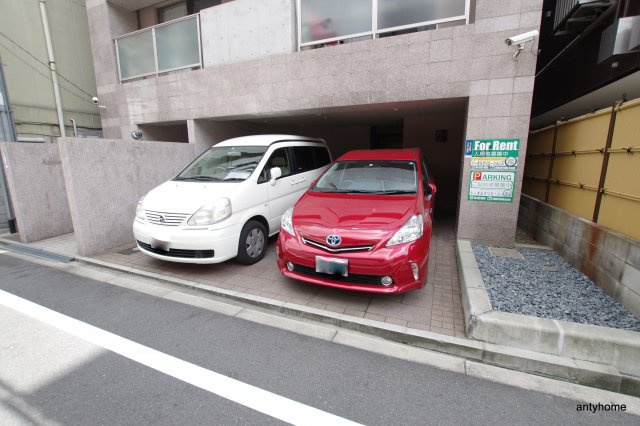 アスティオン都島　仲介手数料無料の駐車場
