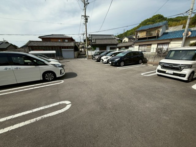【駐車場】 | ブリーズ　ガーデン