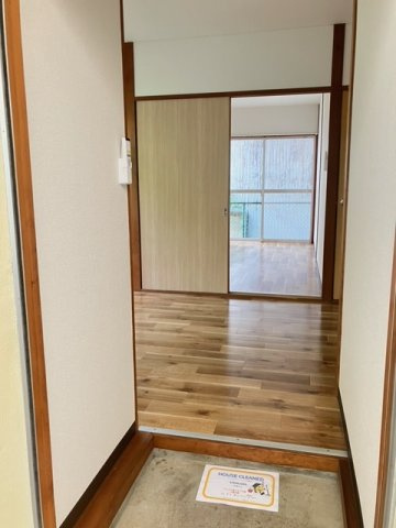 コーポ藤井の玄関