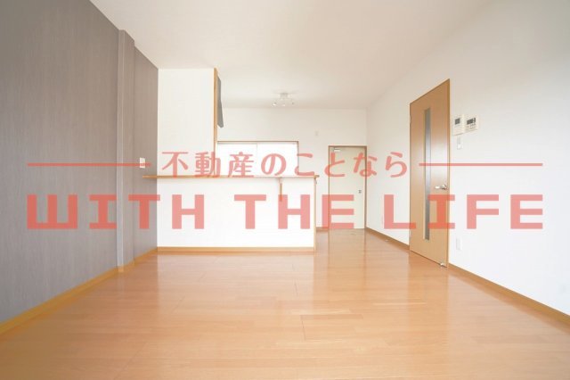 ベアコーポの寝室|開放的な寝室です