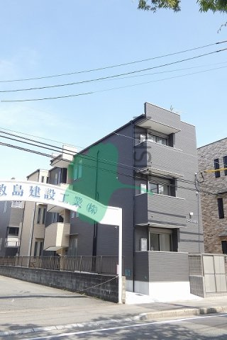 フローネル筥松のエントランス