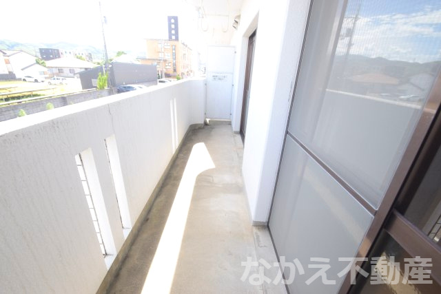 【バルコニー】 | 広々としたバルコニーです