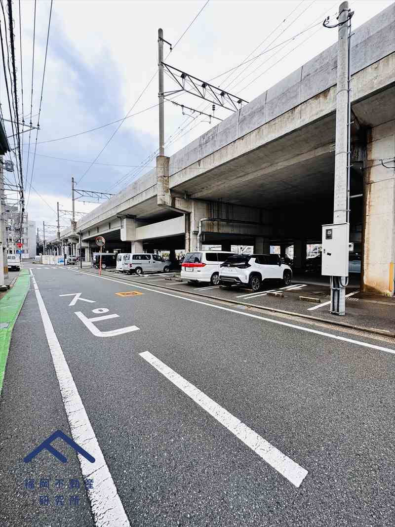 ルネッサンス21吉塚駅前の周辺