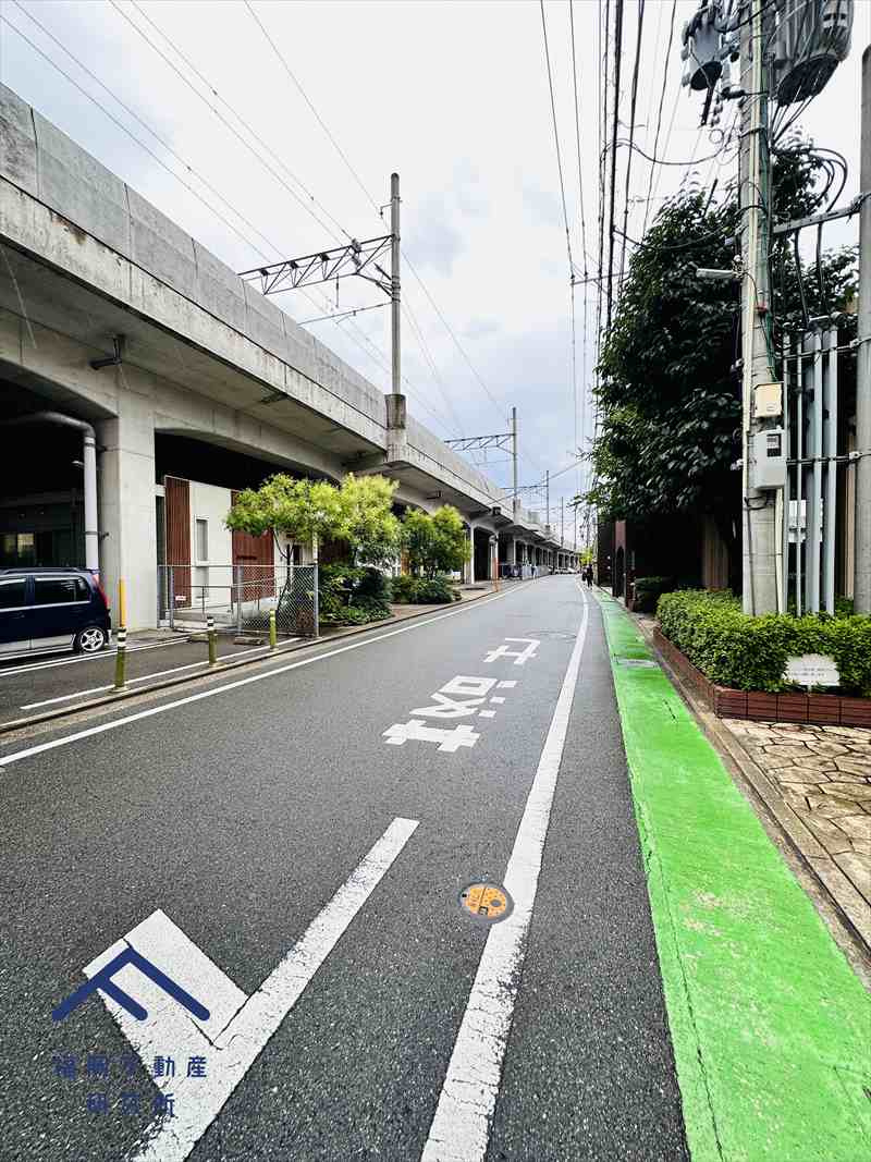 ルネッサンス21吉塚駅前の周辺