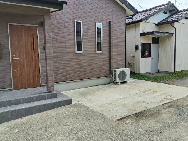 野原住宅の駐車場