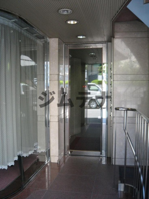 【エントランス】 | 堂島ROYALビル