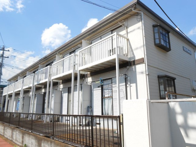 軽量鉄骨２階建てアパート