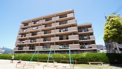 【外観】 | 【リフォーム済】フローレンス口田南壱番館 | 現地（2023年6月3日12：00頃）撮影