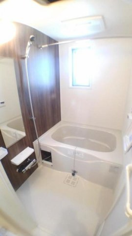 ＦＲＡＮＣ　ＦＲＡＮＣ椿Ｂの浴室|日々の疲れを癒すお風呂付です