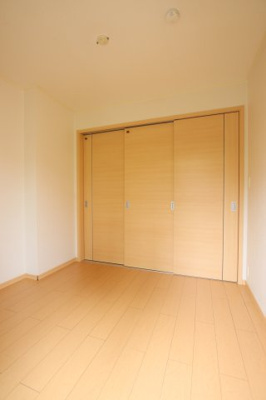 【寝室】 | クレメント