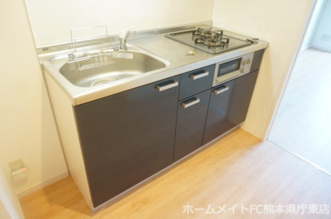 熊本市東区保田窪５丁目のアパートのキッチン