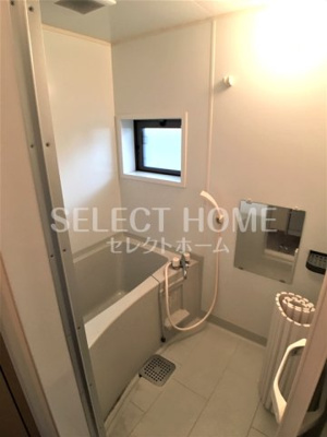 【浴室】 | ジュネスヴィラージュ | 落ち着いた空間のお風呂です