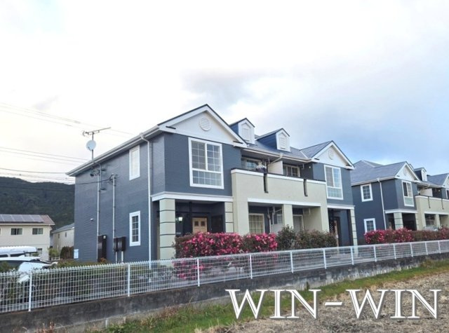 プログレス Bの外観