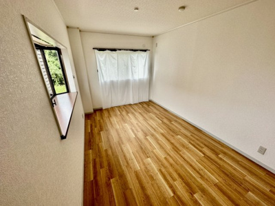 【洋室】 | シャトル・ヌーベル