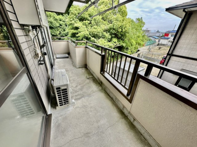 【バルコニー】 | シャトル・ヌーベル