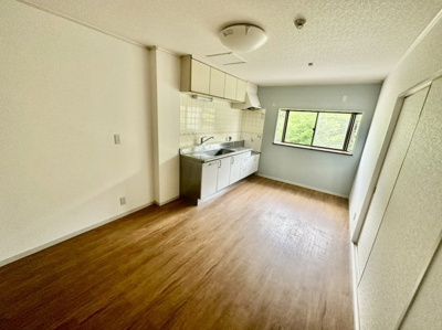 【居間・リビング】 | シャトル・ヌーベル