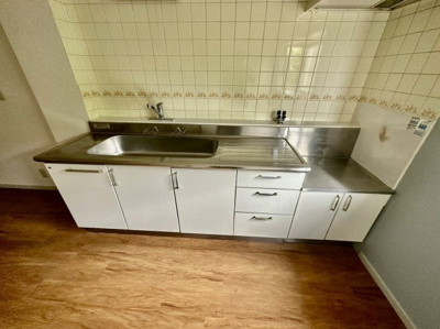 【キッチン】 | シャトル・ヌーベル