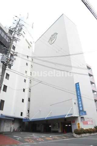 ファーストビル5Fの駐車場|立体駐車場(97台)