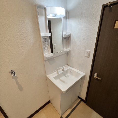 グランファミール鹿島の洗面所